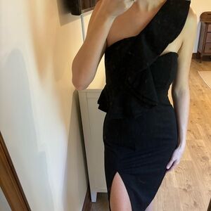 Hello Molly Elegant Black One-Shoulder Dress